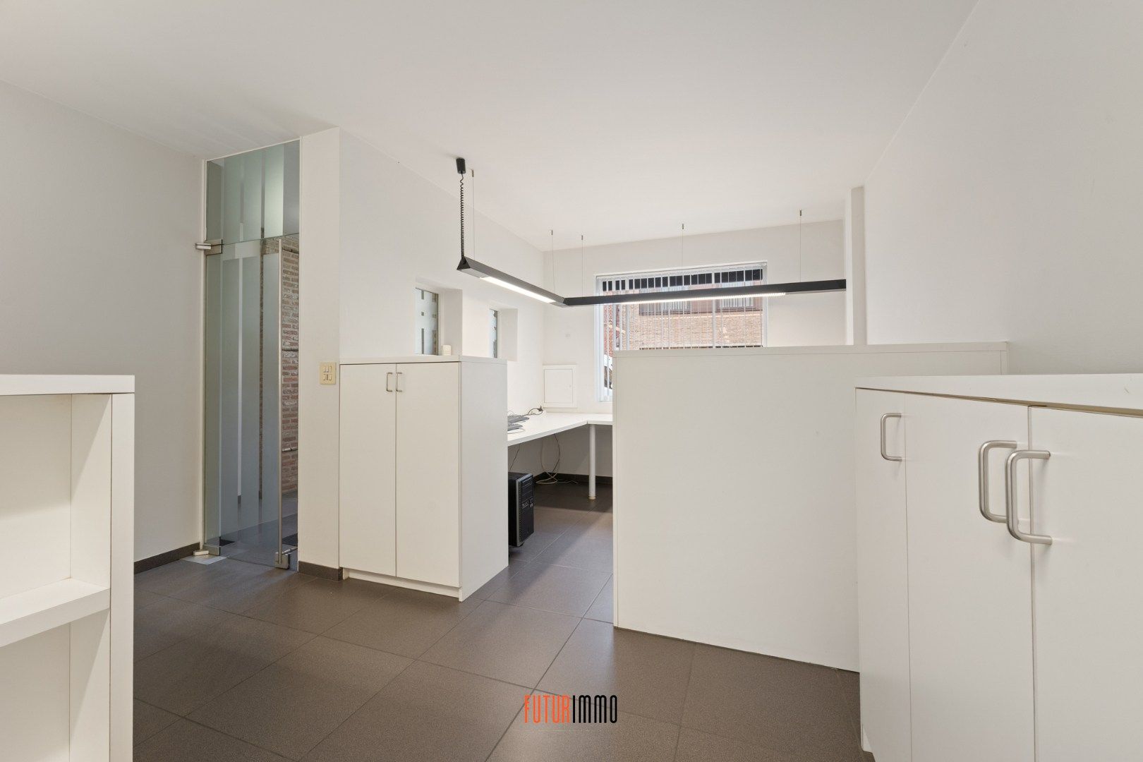 Polyvalente (handels)eigendom in hartje Rumbeke foto 5