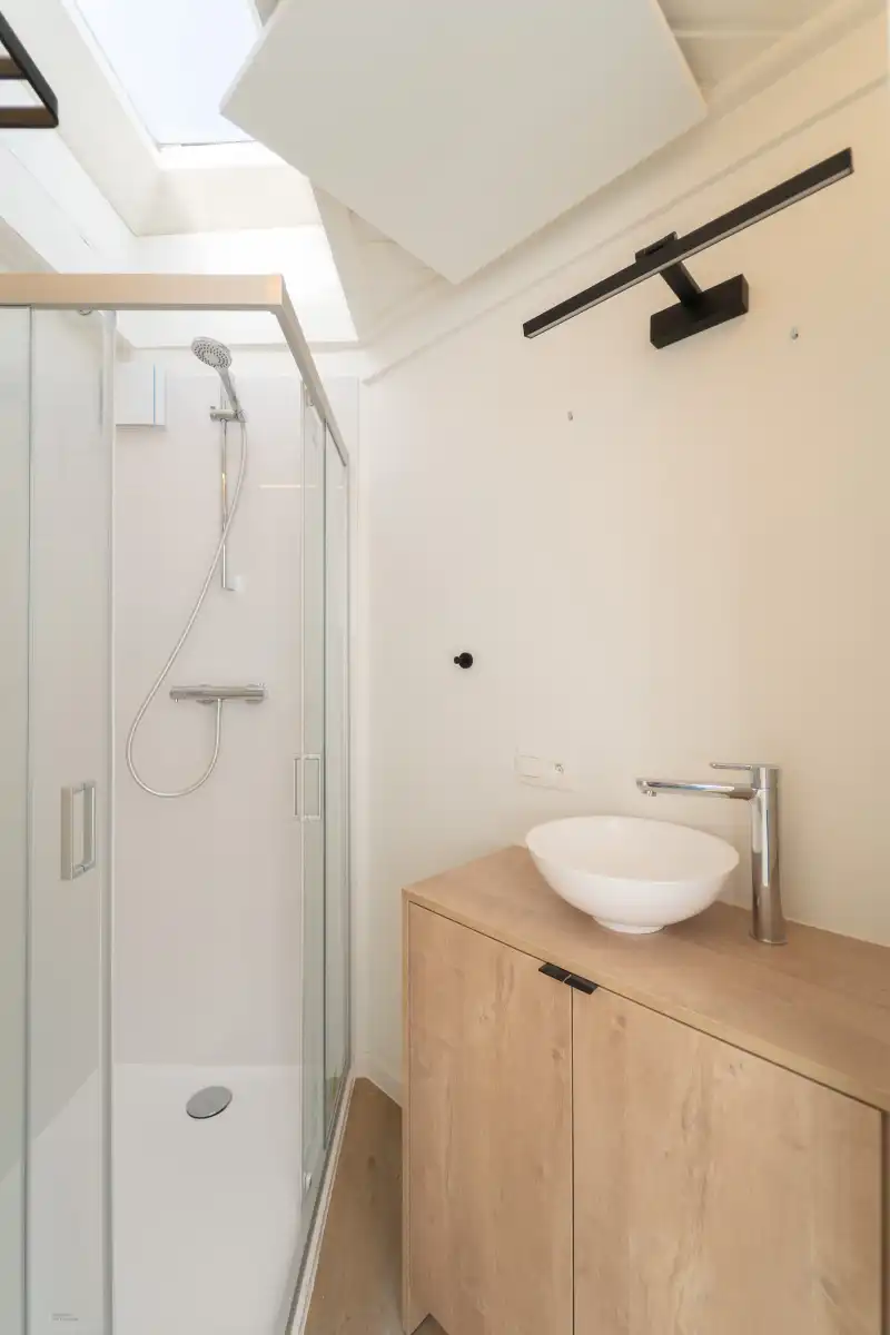 Volledig gerenoveerd appartement in hartje Gent foto 8