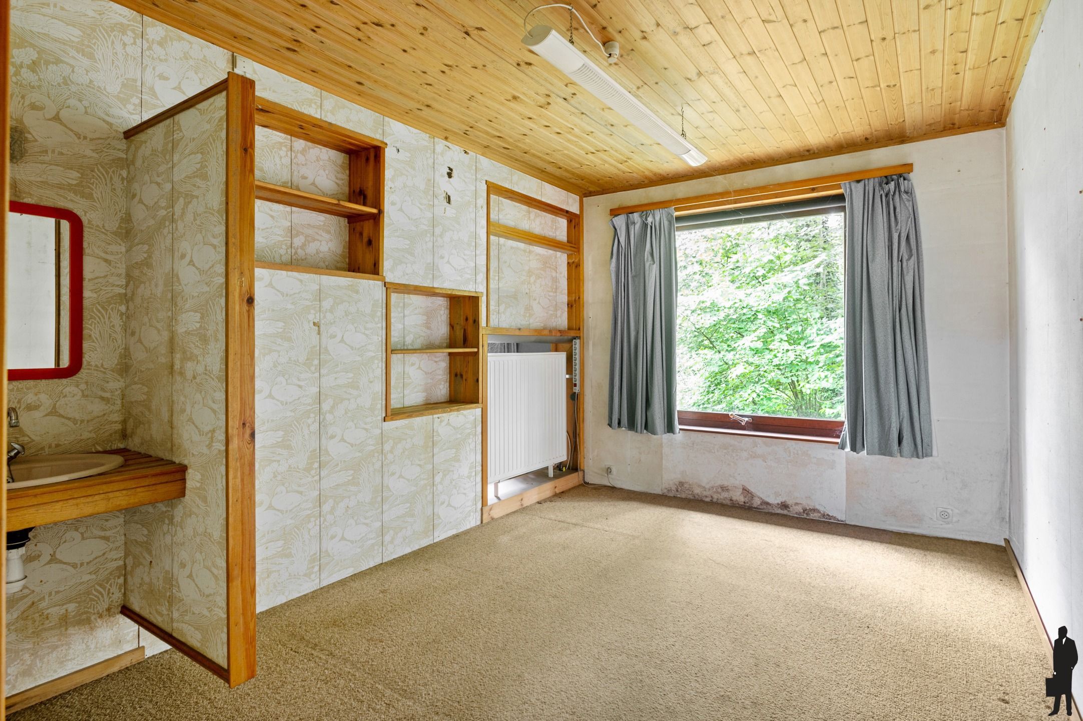 Interessant renovatieproject, in een rustige villawijk.  foto 12