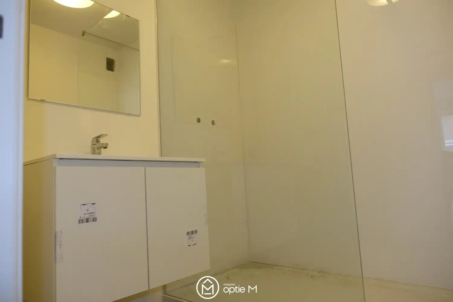 Appartement met autostandplaats in het centrum van Bilzen foto 21