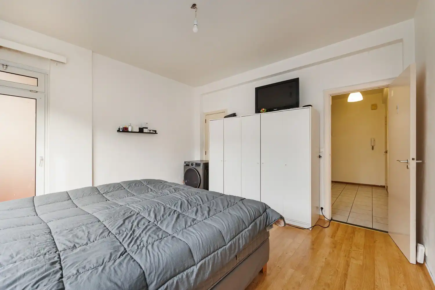 Instapklaar appartement met terras en 2 slaapkamers (ca. 90 m²). foto 17