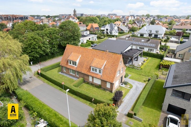 Ontdek deze charmante woning in het hart van Bredene! foto 7