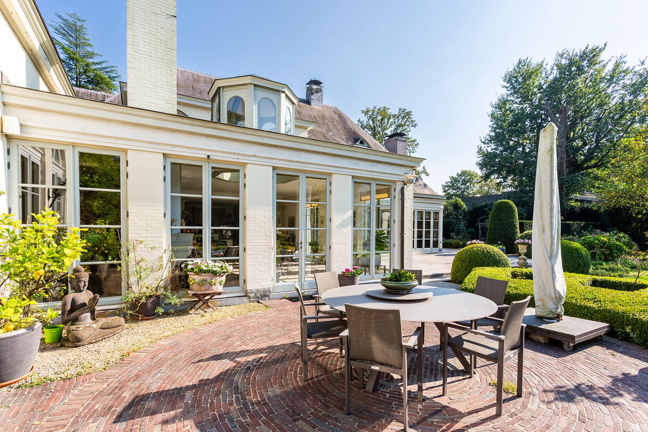 Exclusieve villa op 1.1ha met binnenzwembad, spa en lift  foto 25