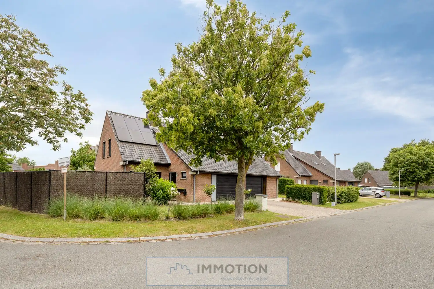 Instapklare gezinswoning met verfijnde afwerking - KIJKDAG op Zaterdag 20 juni van 10u tot 18u - inschrijven via de knop "Plan hier uw bezoek" foto 3