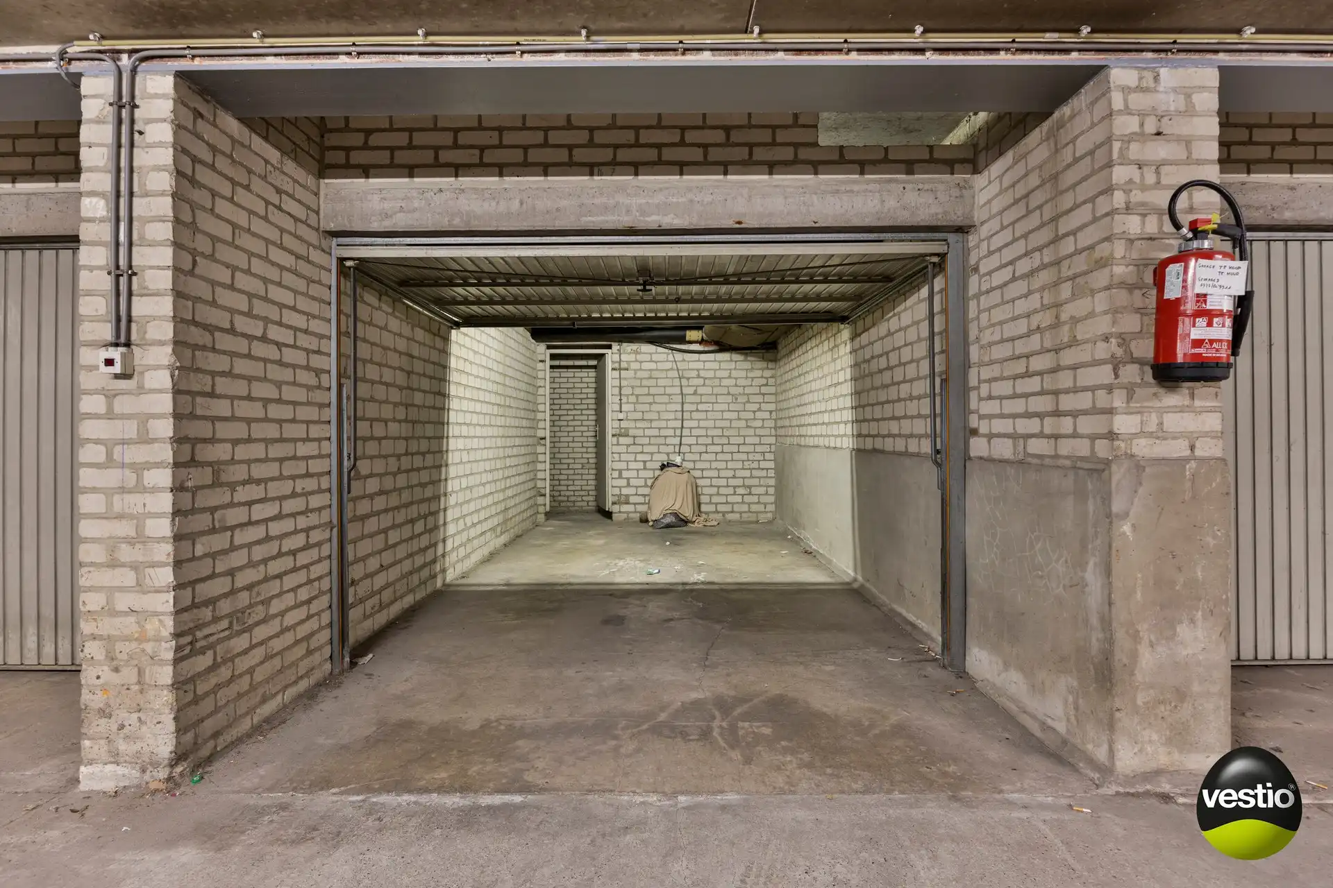 Leuke, gerenoveerde handelsruimte (ca. 80 m²) aan het Capucienenplein! foto 14