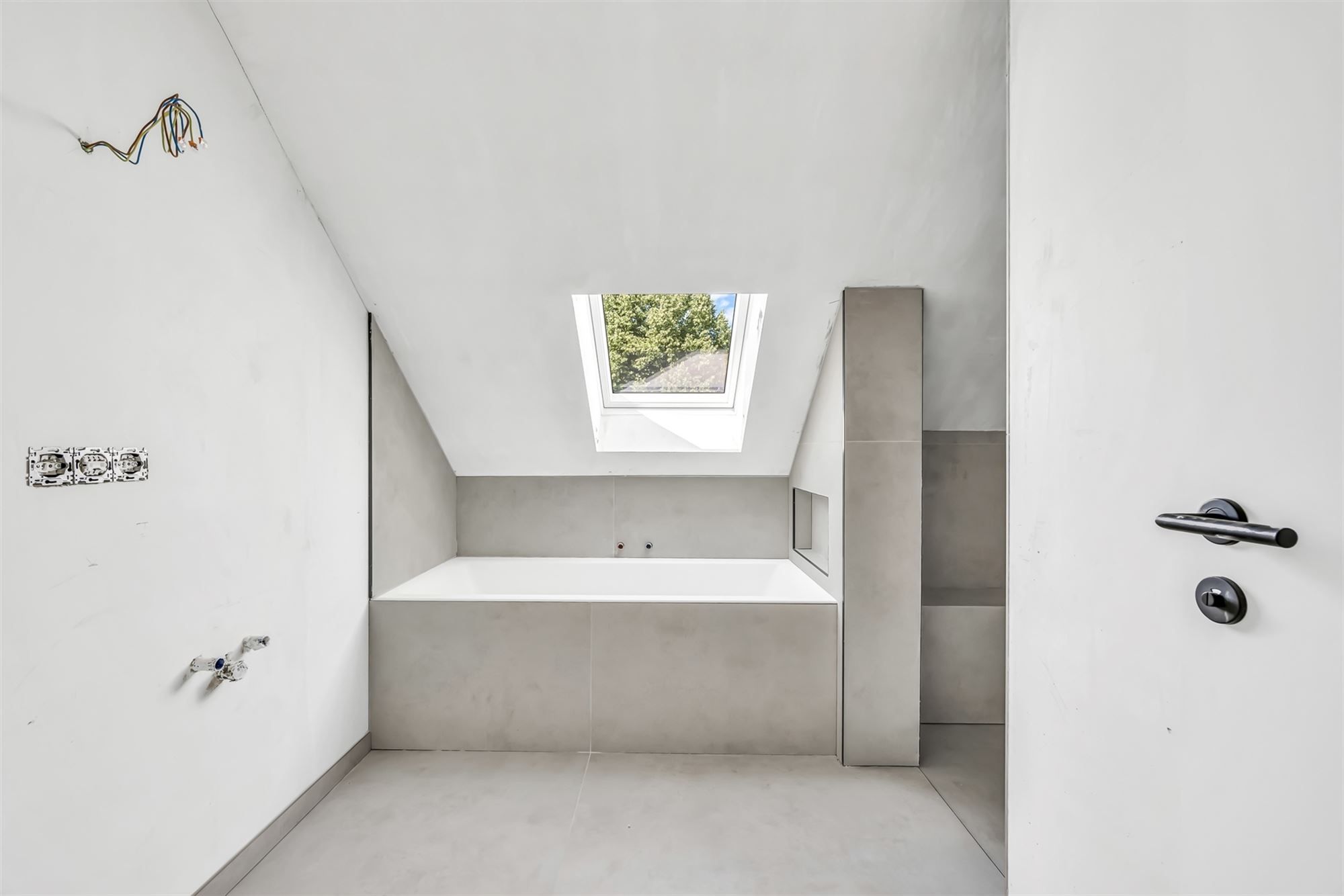 NIEUWBOUW DUPLEXAPPARTEMENT (165M²) MET 2 SLAAPKAMERS EN RUIM TERRAS NABIJ BERINGEN CENTRUM foto 14