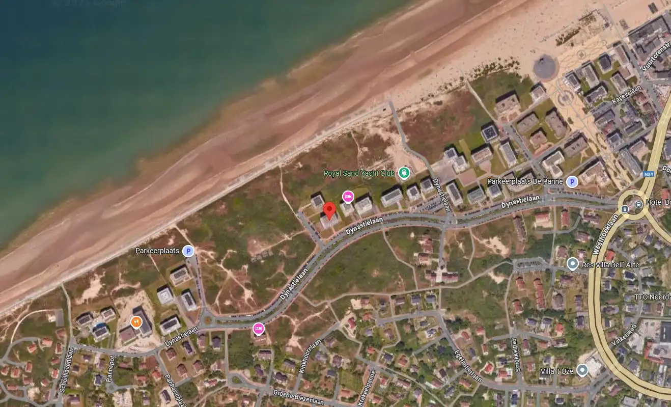 In te richten appartement (111 m²) te koop in De Panne foto 2