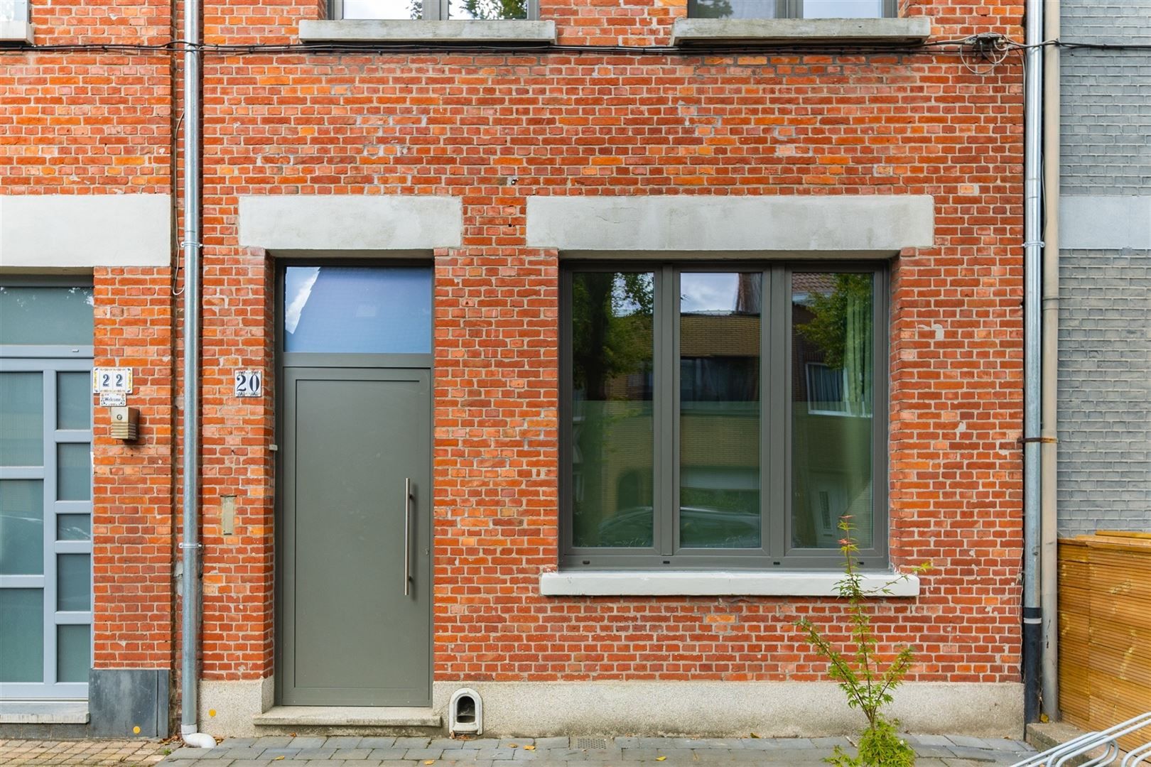Charmante, instapklare woning op de grens van Stad Antwerpen  foto 25