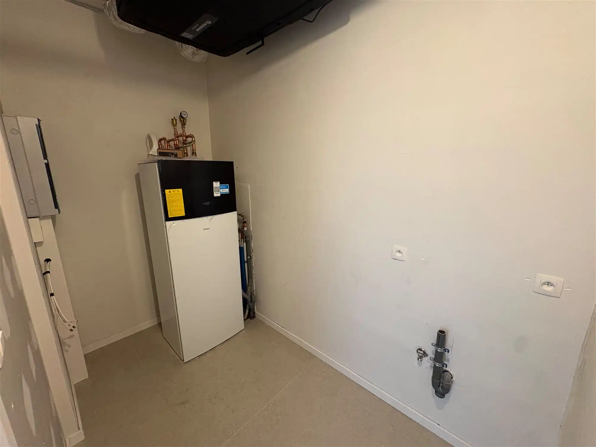 Nieuwbouwappartement met 1 slaapkamer en extra grote tuin. foto 18