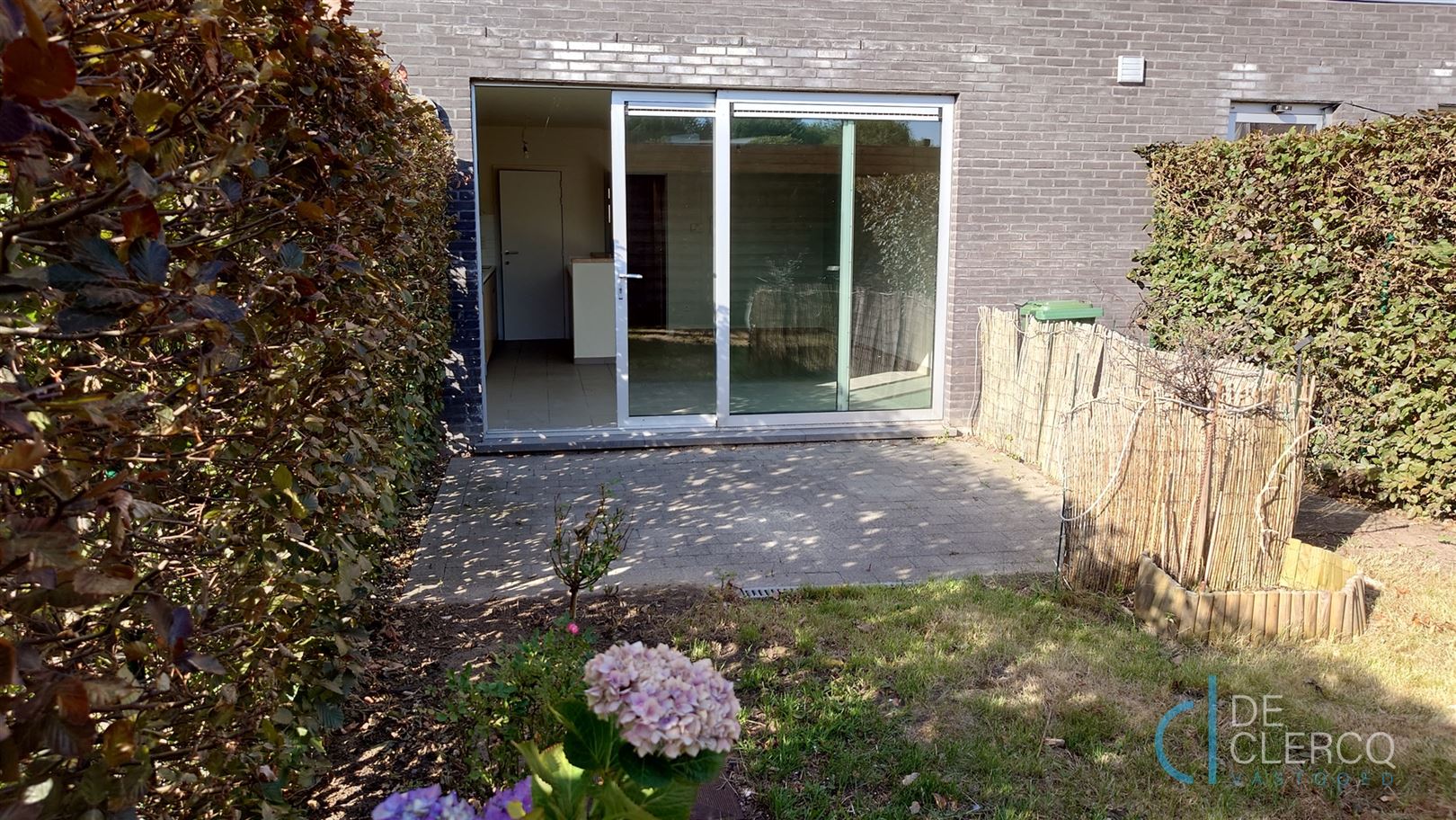 Appartement met parkeerplaats te koop in Mariakerke-Gent!  foto 11