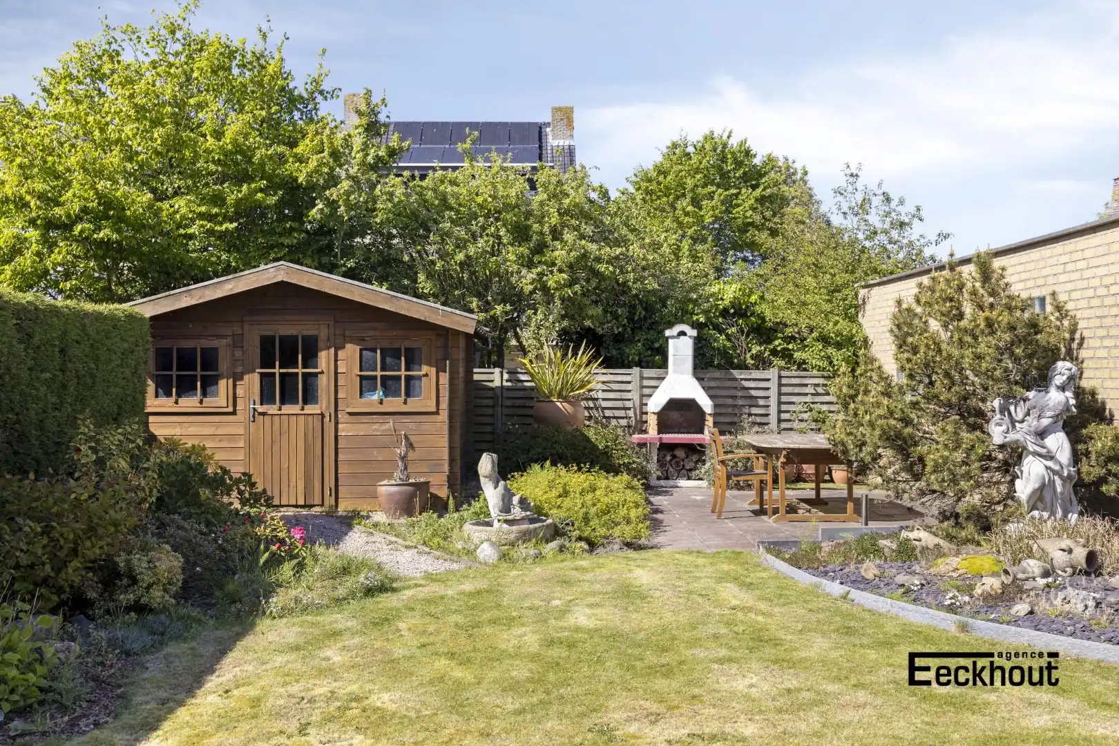 Rustig gelegen woning met zonnige tuin en ruime garage! foto 9