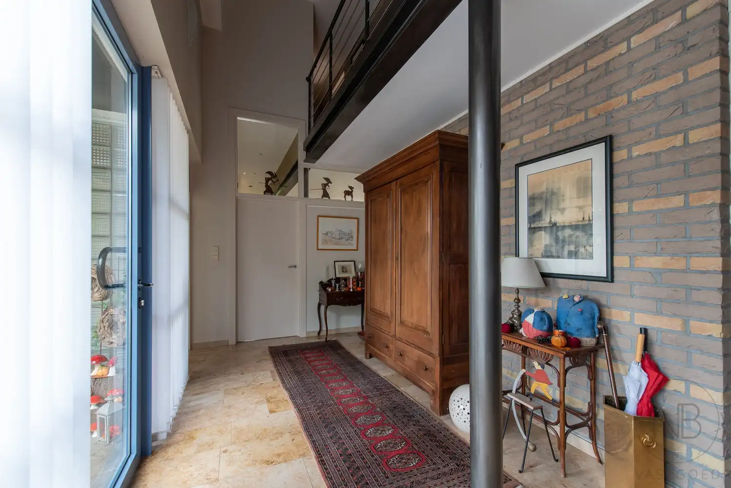 Moderne villa  met zwembad op toplocatie in Genk - instapklaar en future-proof foto 4