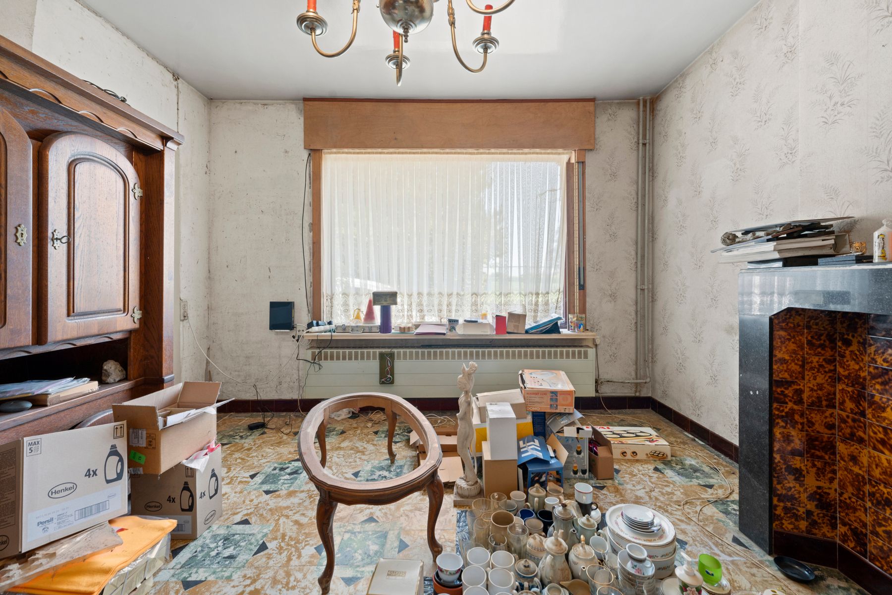 Te renoveren woning op 544 m2 in een rustige straat. foto 8