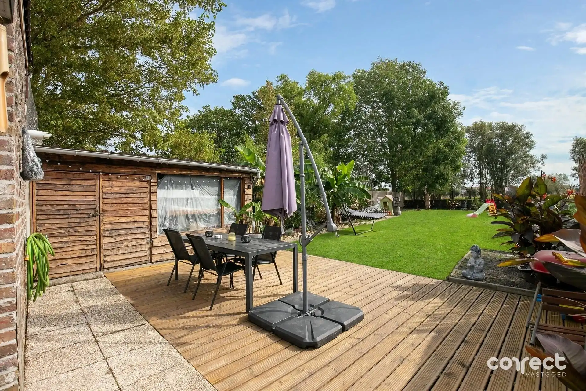 Gerenoveerde ( 2026 ) halfopen bebouwing met ruime tuin, garage en 3 slaapkamers. foto 11