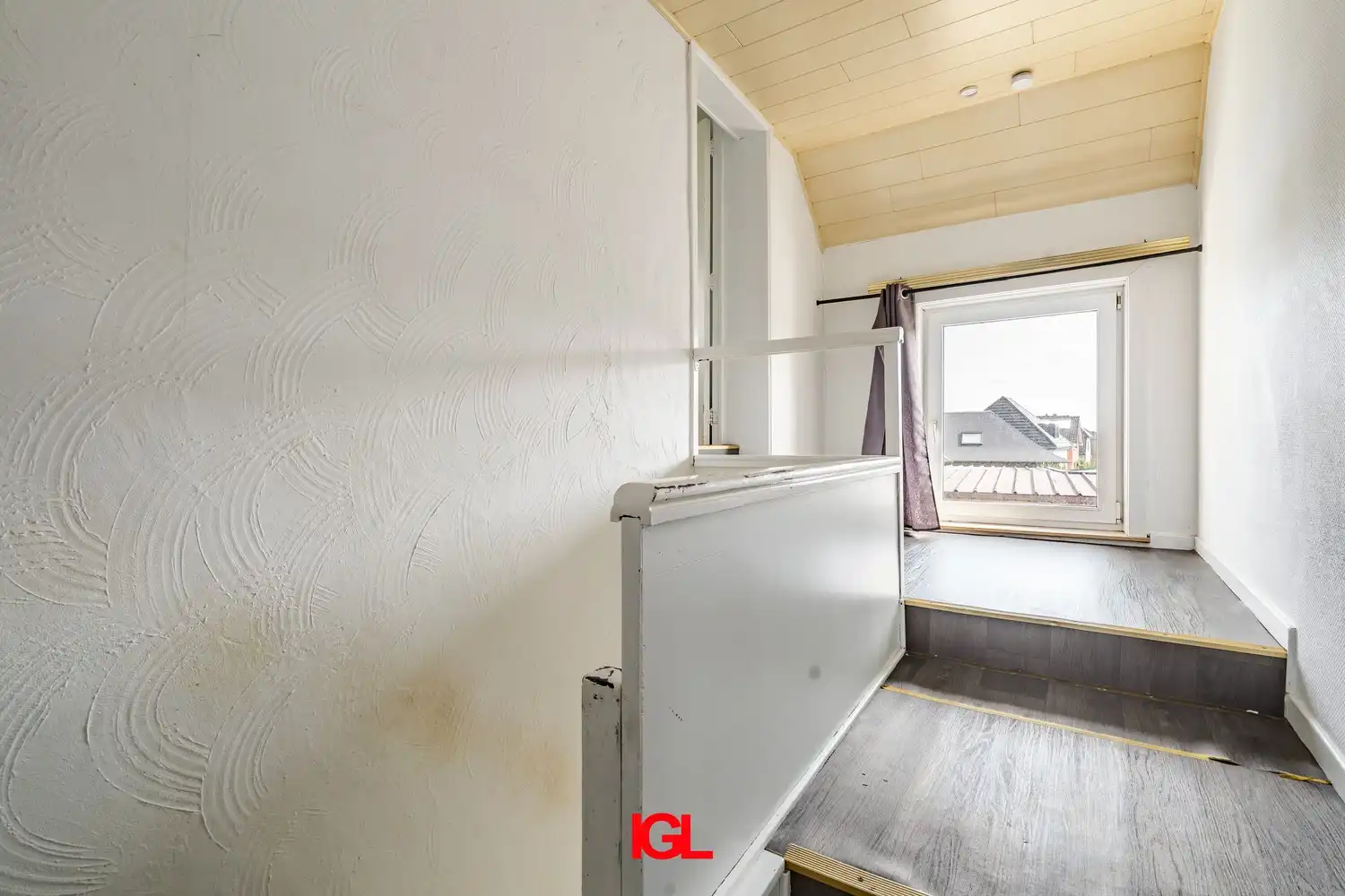 Woning met 3 slaapkamers en garage nabij het centrum van Sint-Pieters-Leeuw foto 14