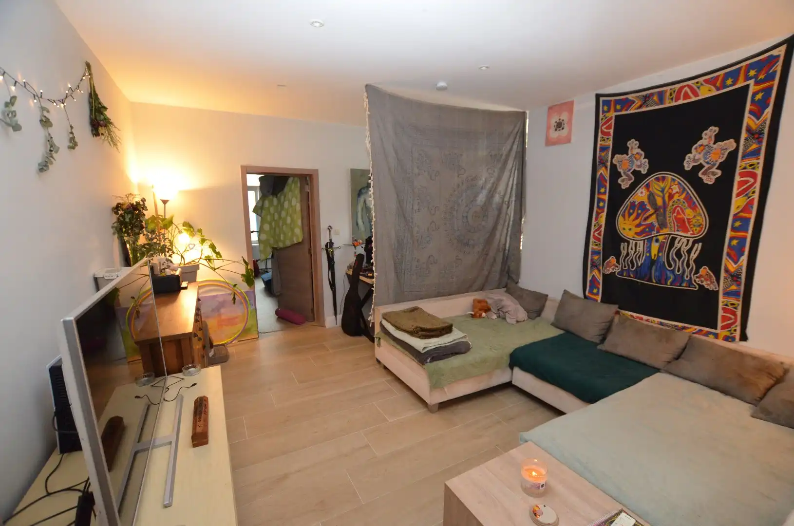 Opbrengsteigendom met 4 erkende appartementen foto 2