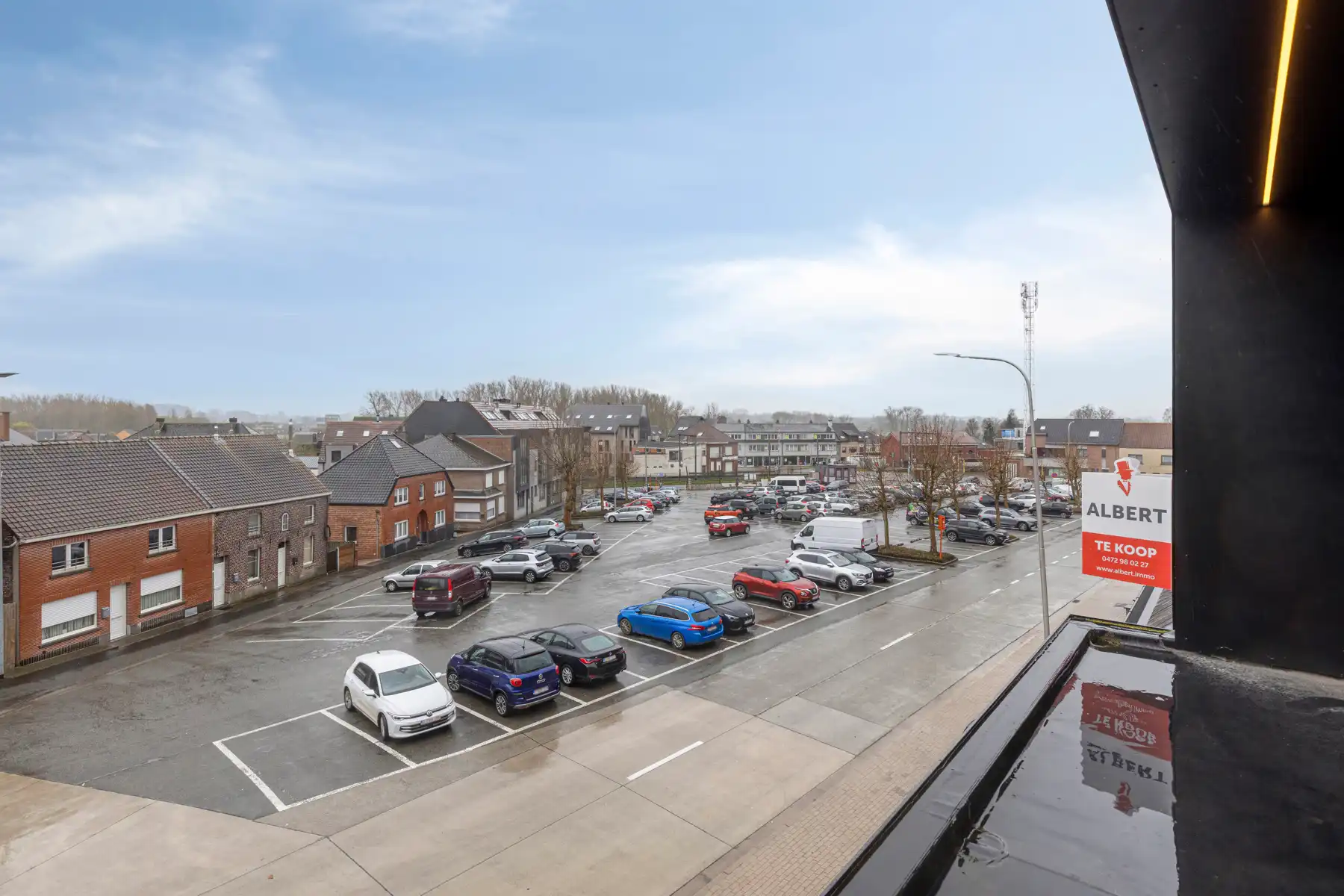 Centraal gelegen lichtrijk appartement met 2 terrassen foto 14