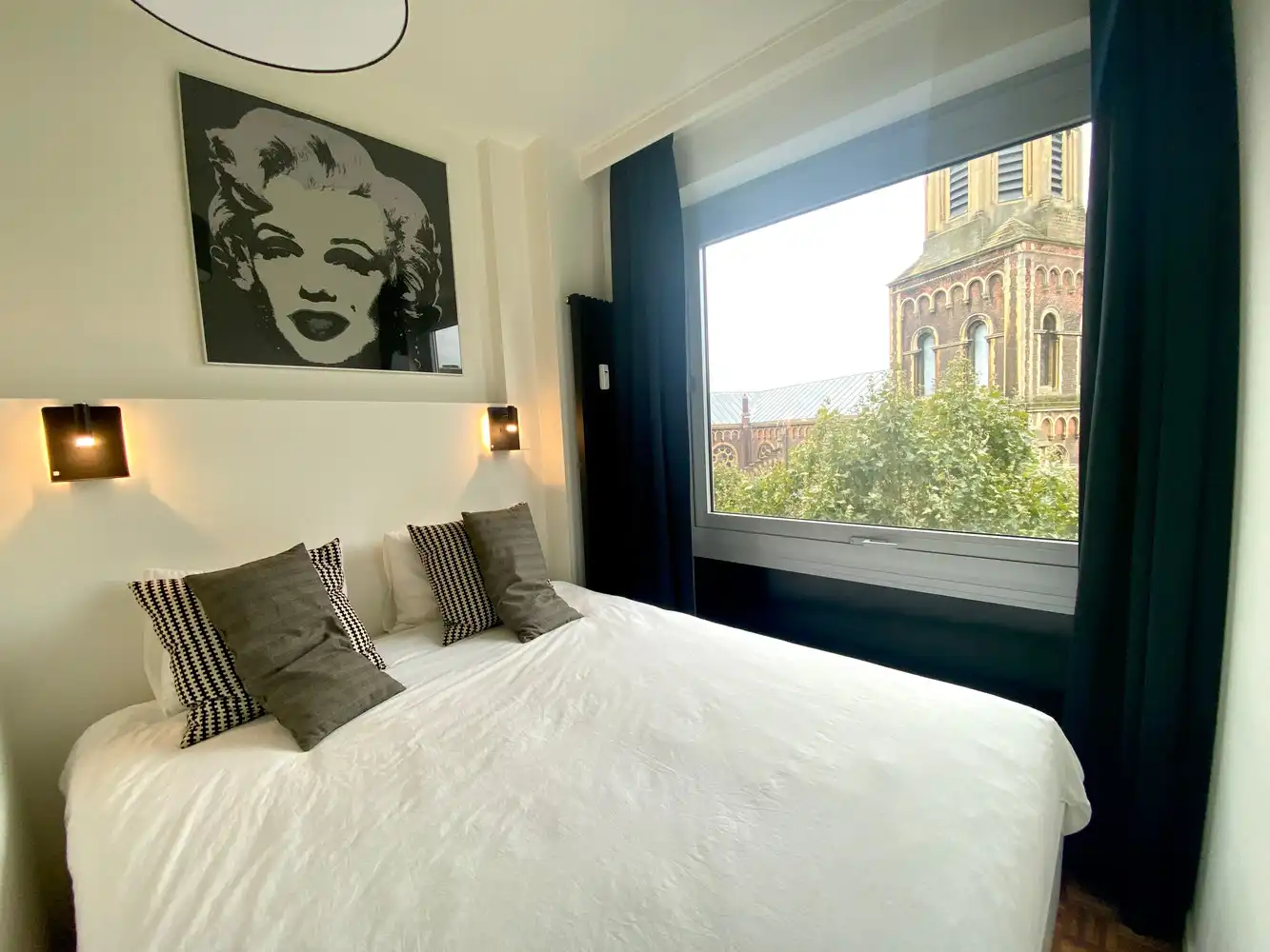 Gemeubeld appartement met 1 slaapkamer foto 6
