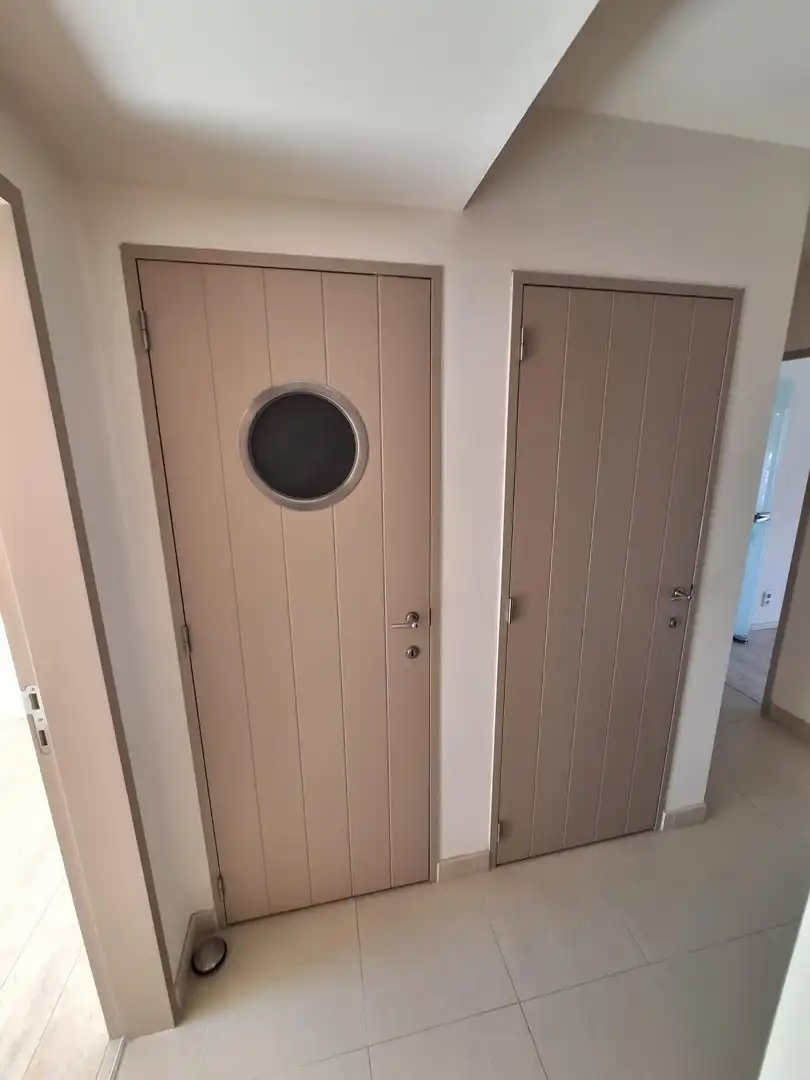 Ongemeubeld woonappartement met 2 slaapkamers in Residentie Neoportus. foto 7