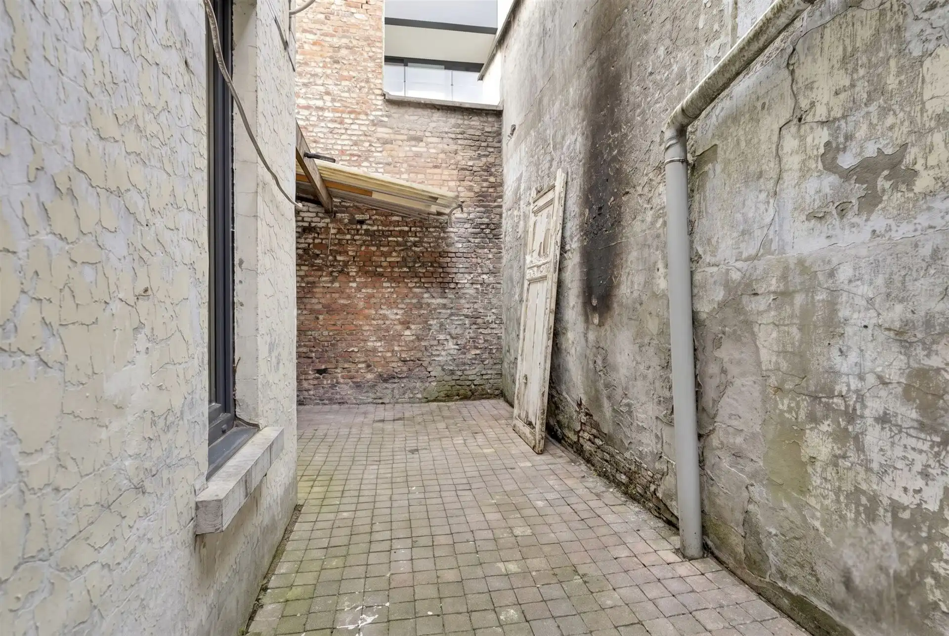 Charmante gezinswoning met 5 slaapkamers en stadskoer! foto 16
