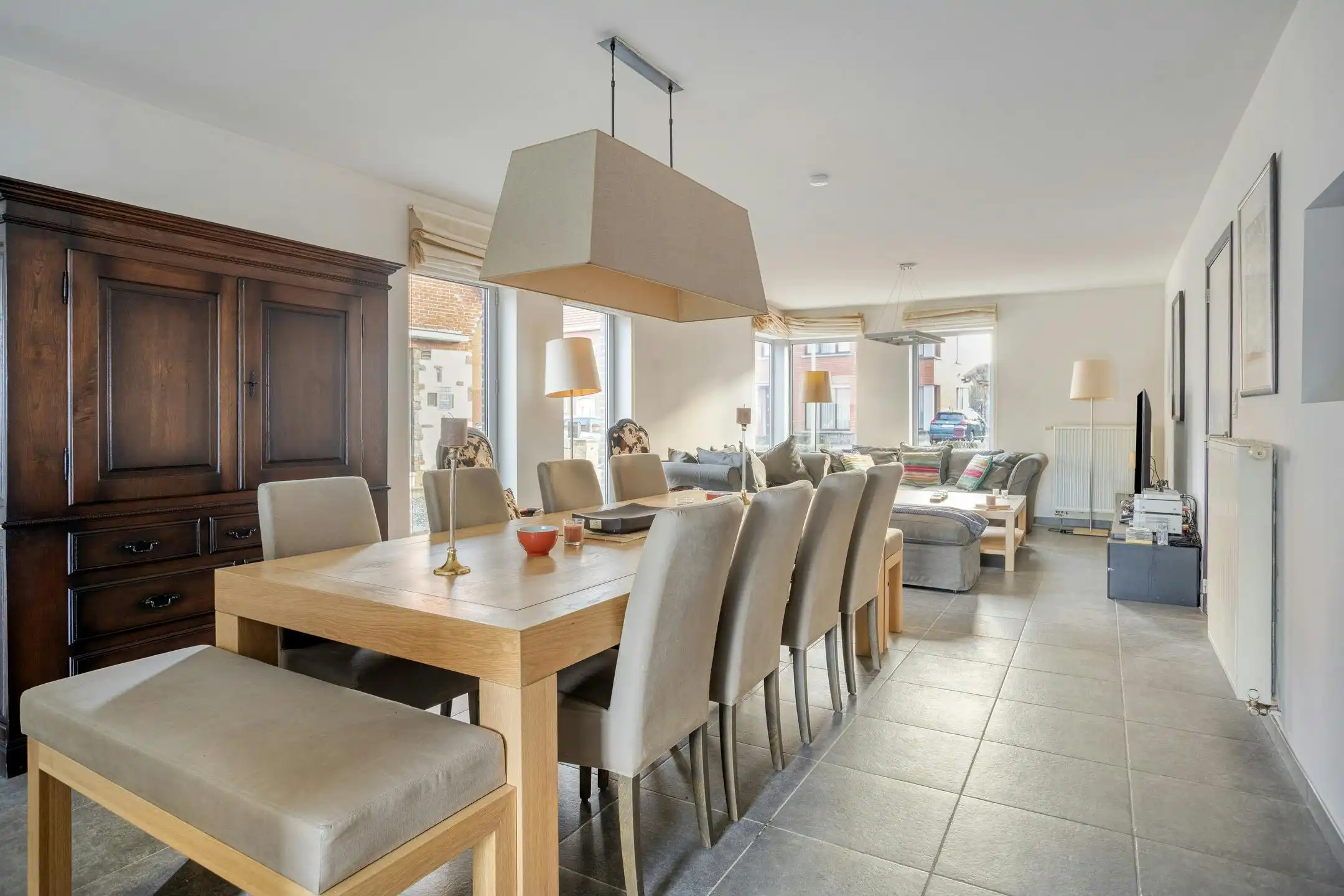 Ruime energiezuinige gezinswoning te koop in Burcht foto 6