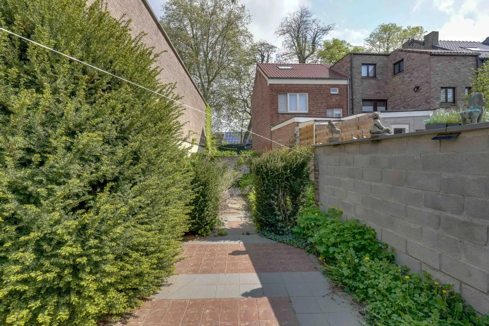Authentiek herenhuis, klaar voor een renovatie. foto 11