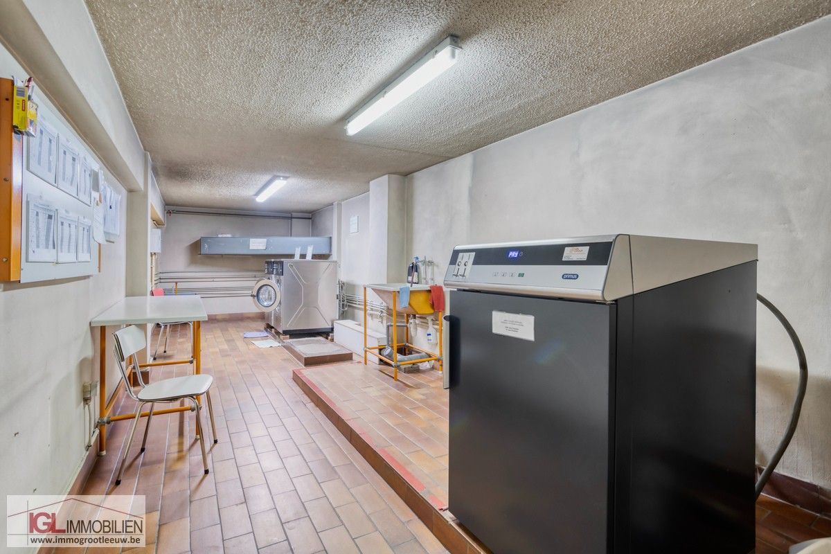 Lumineus 2-kamer appartement met 2 terrassen, garage en kelder foto 18