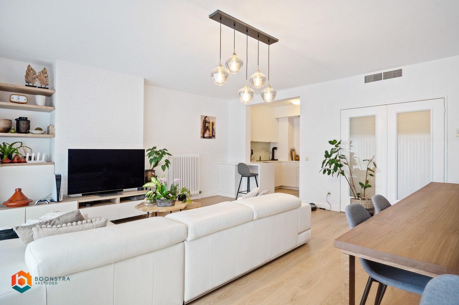 Appartement met 2 slpkrs in centrum Putte foto 4