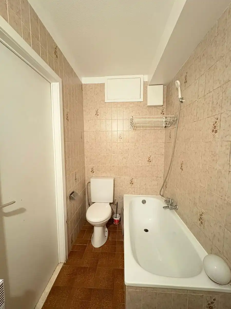 Studio op topligging: 50 m van de zee en nabij het centrum foto 6