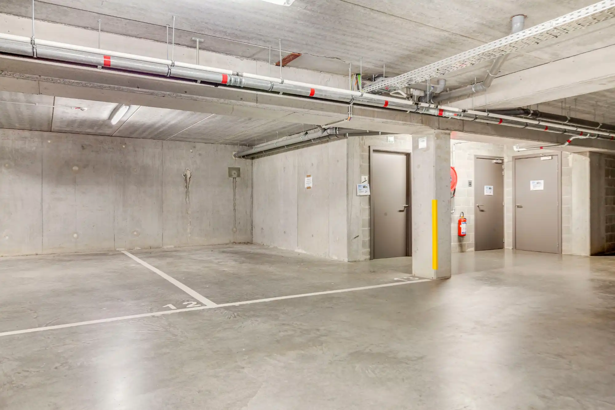 Geniet van zorgeloos comfort in deze gelijkvloerse assistentiewoning met autostaanplaats foto 11