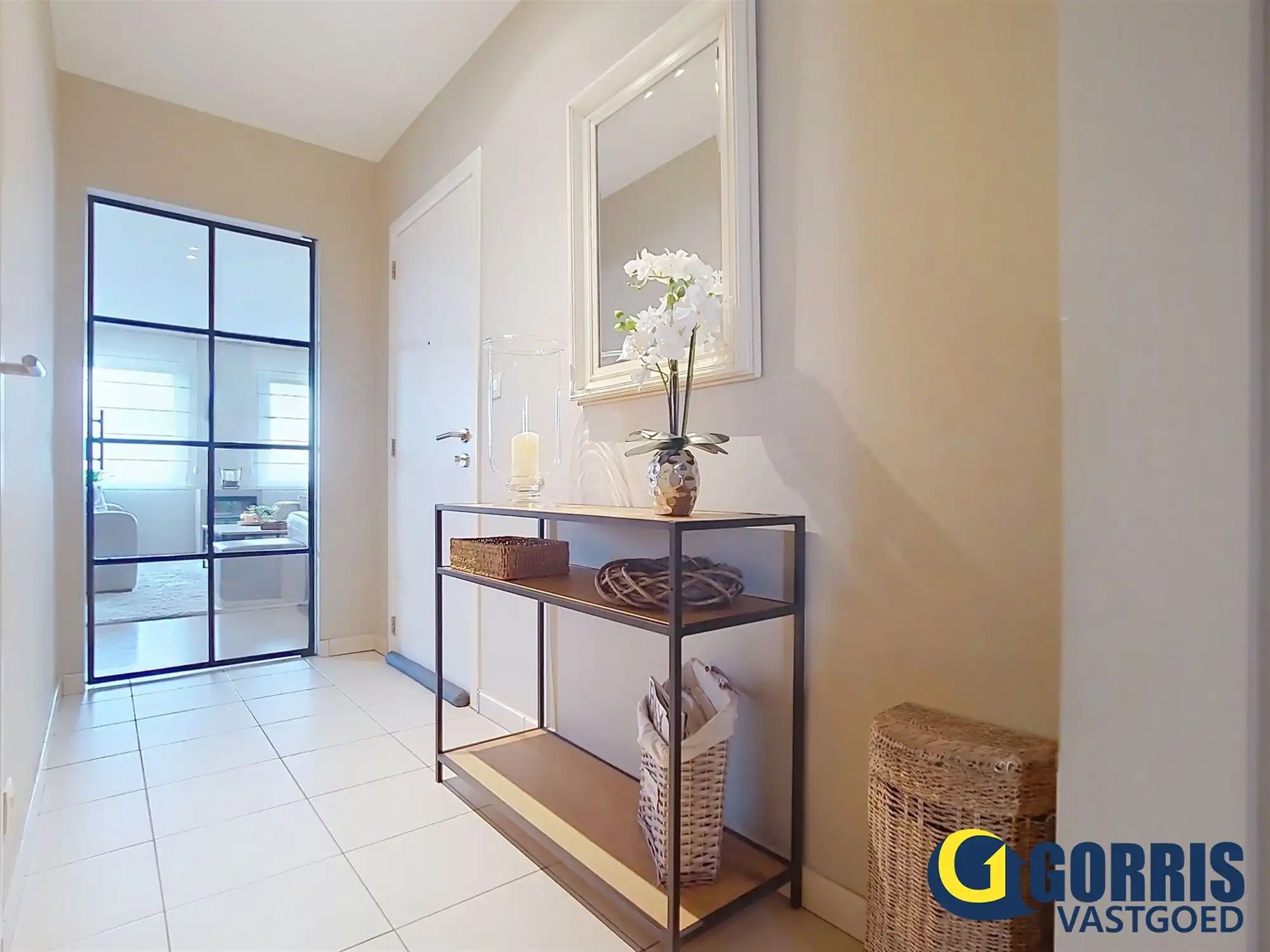 Verhuurd appartement met terras en gegarandeerd rendement in het centrum van Heist-op-den-Berg foto 2