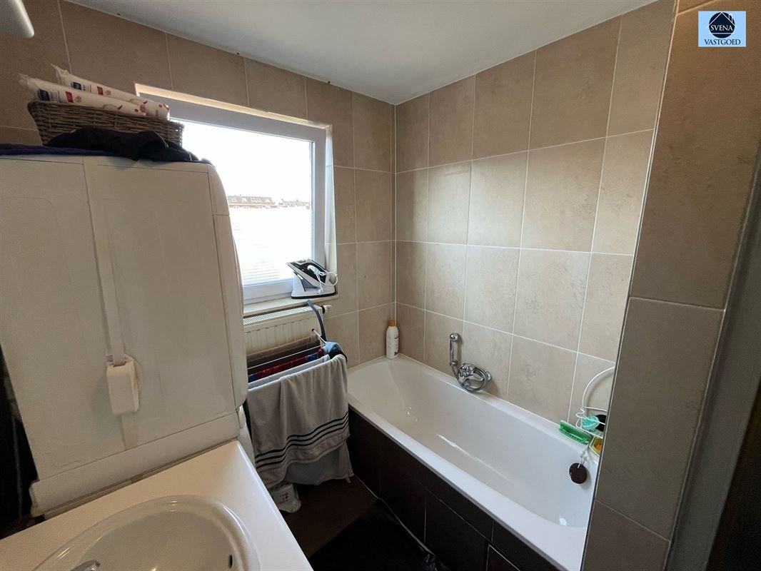 MODERN APPARTEMENT IN CENTRUM VAN NINOVE foto 6