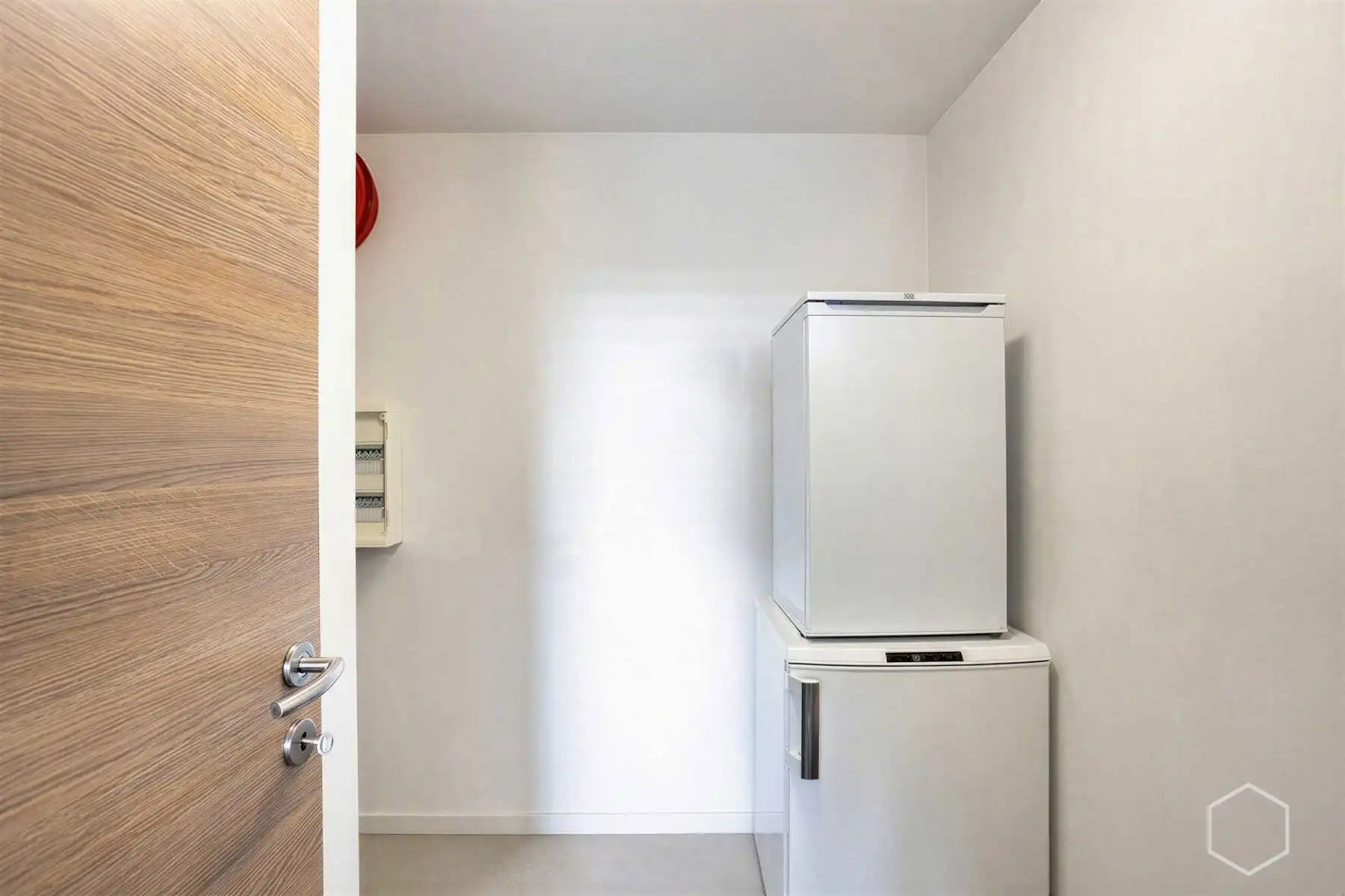 Lichtrijk duplexappartement met 4 slaapkamers en airco's foto 17