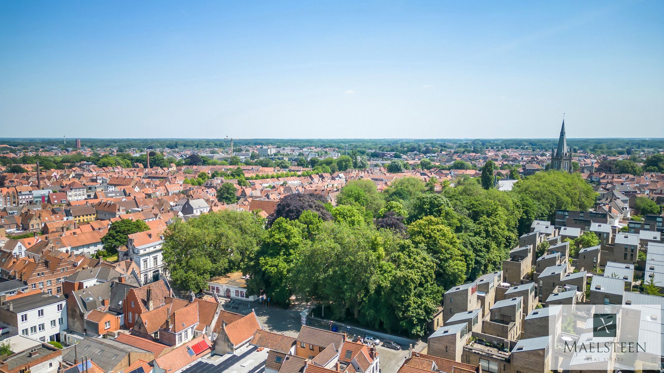 Verrassend ruime woning, centraal gelegen in hartje Brugge foto 22