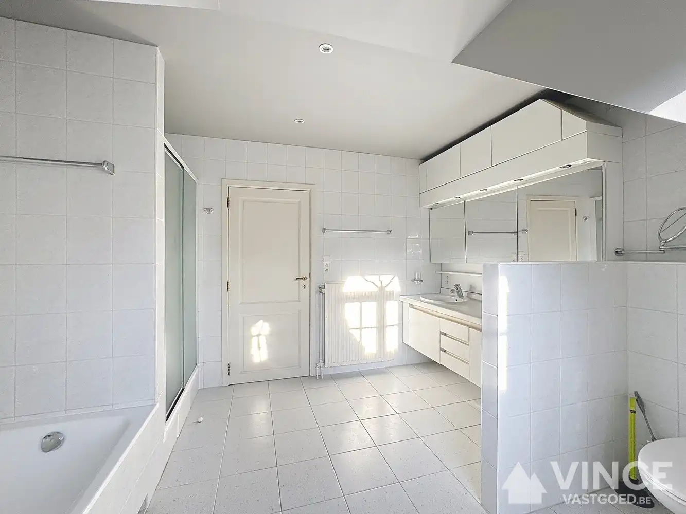 Instapklare gezinswoning met zonnige tuin in rustige doodlopende straat foto 15