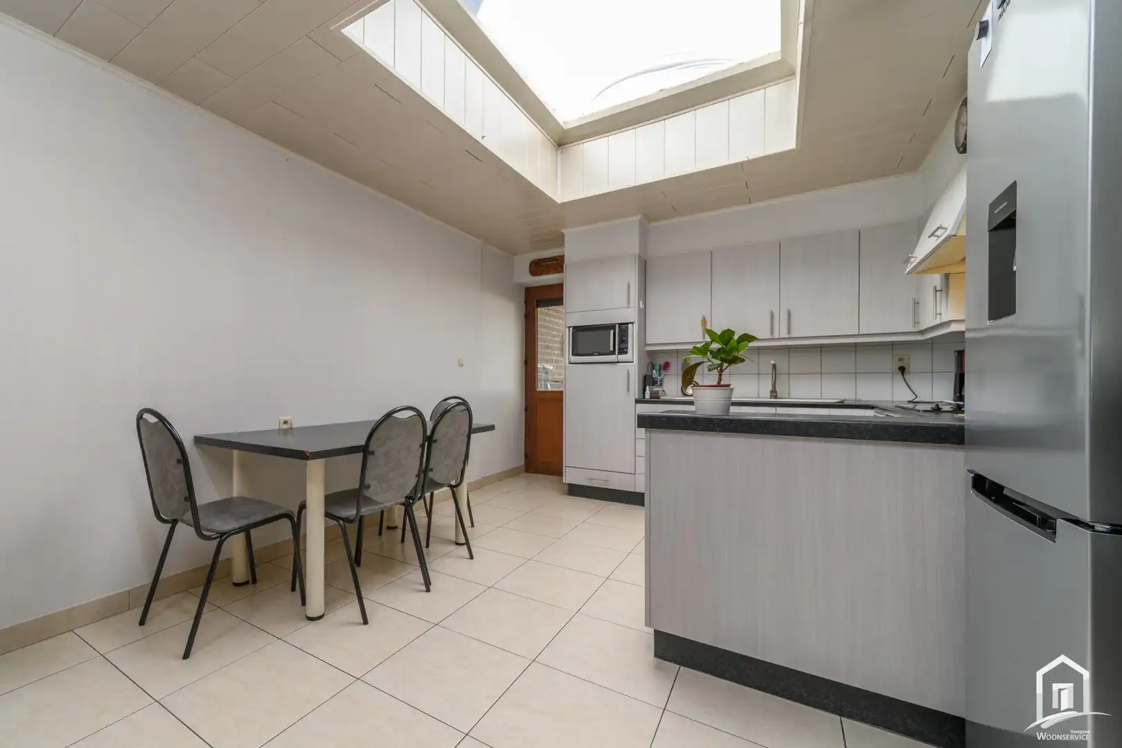Instapklare gezinswoning nabij dorp Nieuwerkerken foto 6