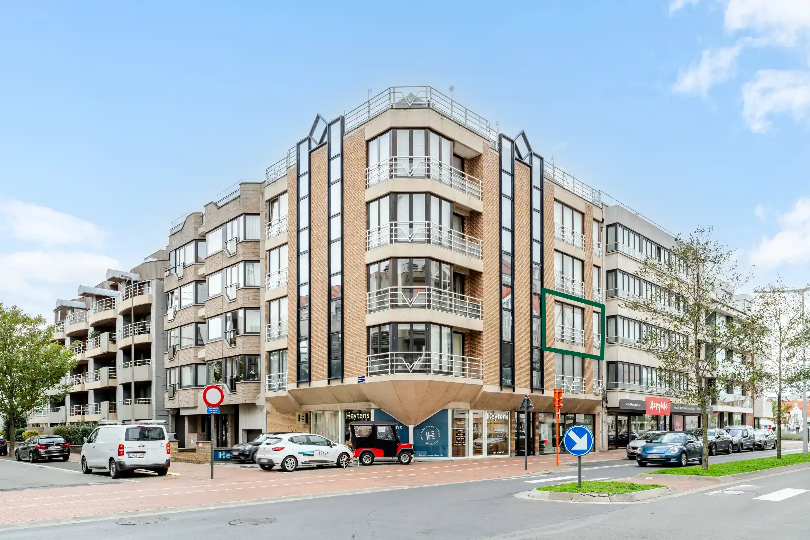 Centraal gelegen appartement met twee slaapkamers in Knokke foto 13