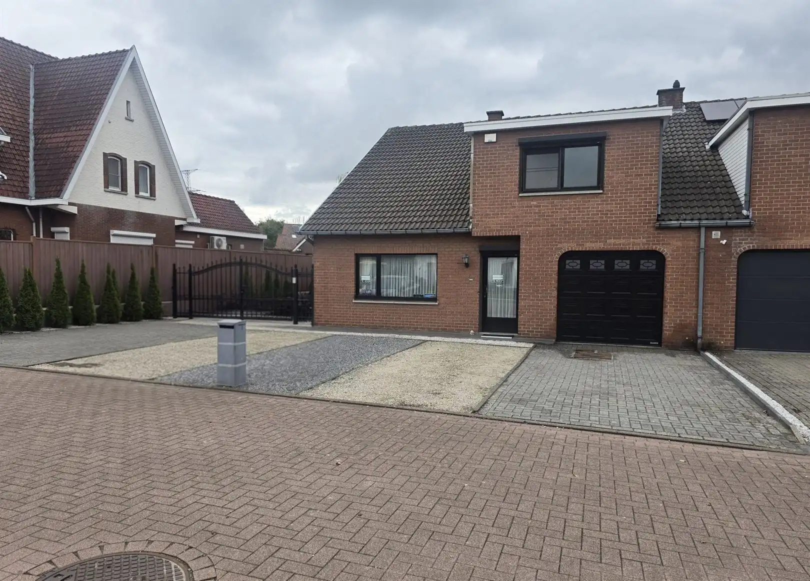 Hoofdfoto van de publicatie: Ruime woning met 5 slaapkamers gelegen aan de E313