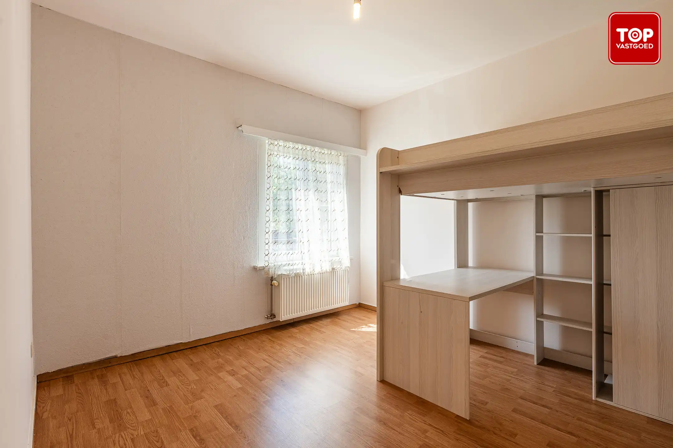 Instapklare woning met 4 slaapkamers op TOPlocatie foto 19