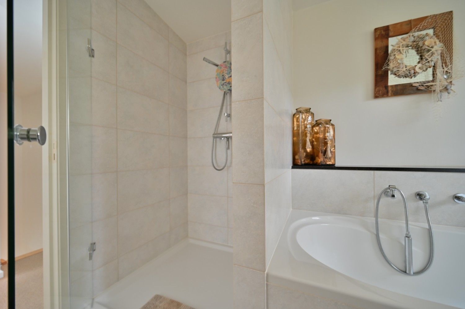 Hier woon je waar rust, ruimte en natuur samenvloeien foto 31