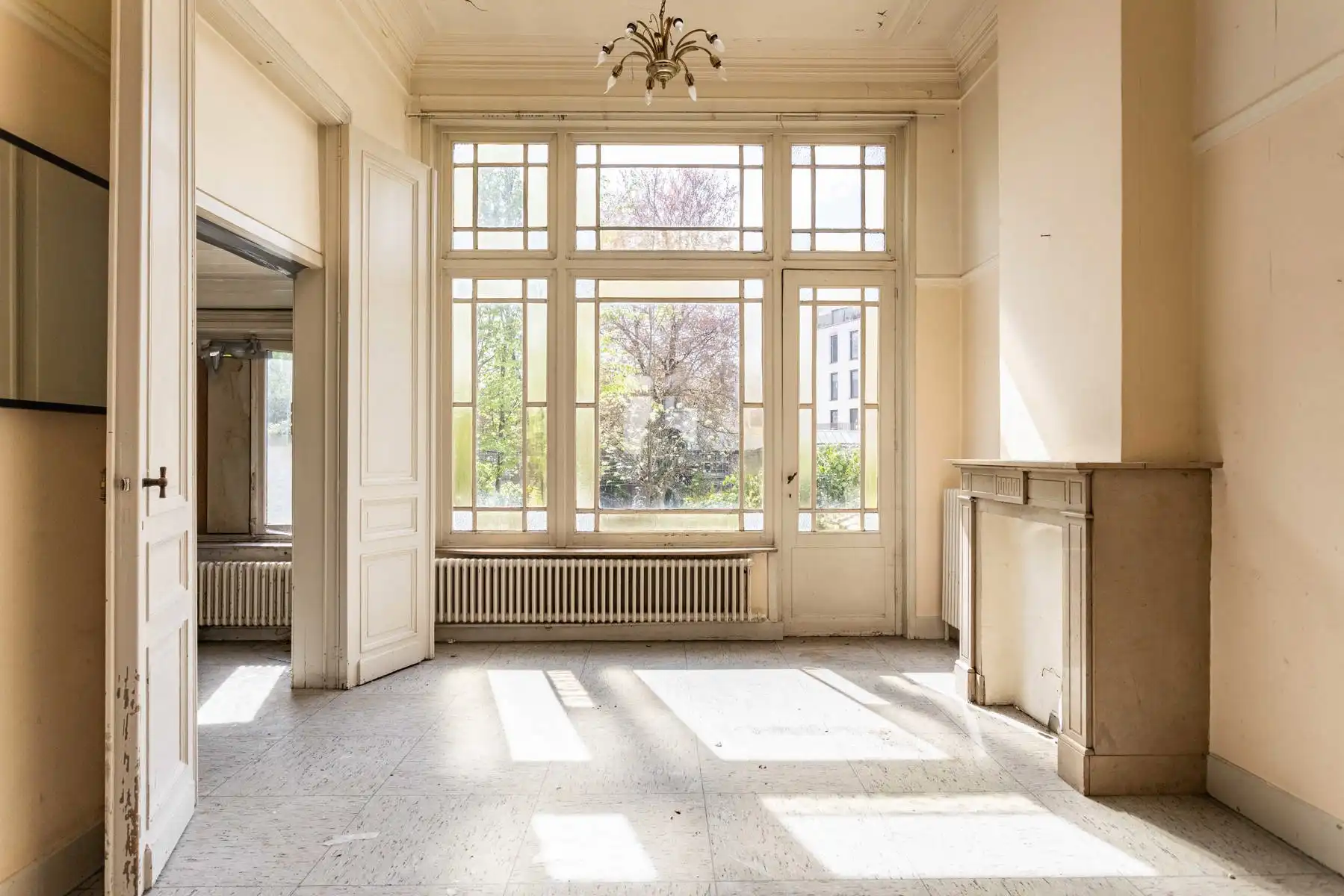 Uitzonderlijke herenwoning te Aalst! foto 11