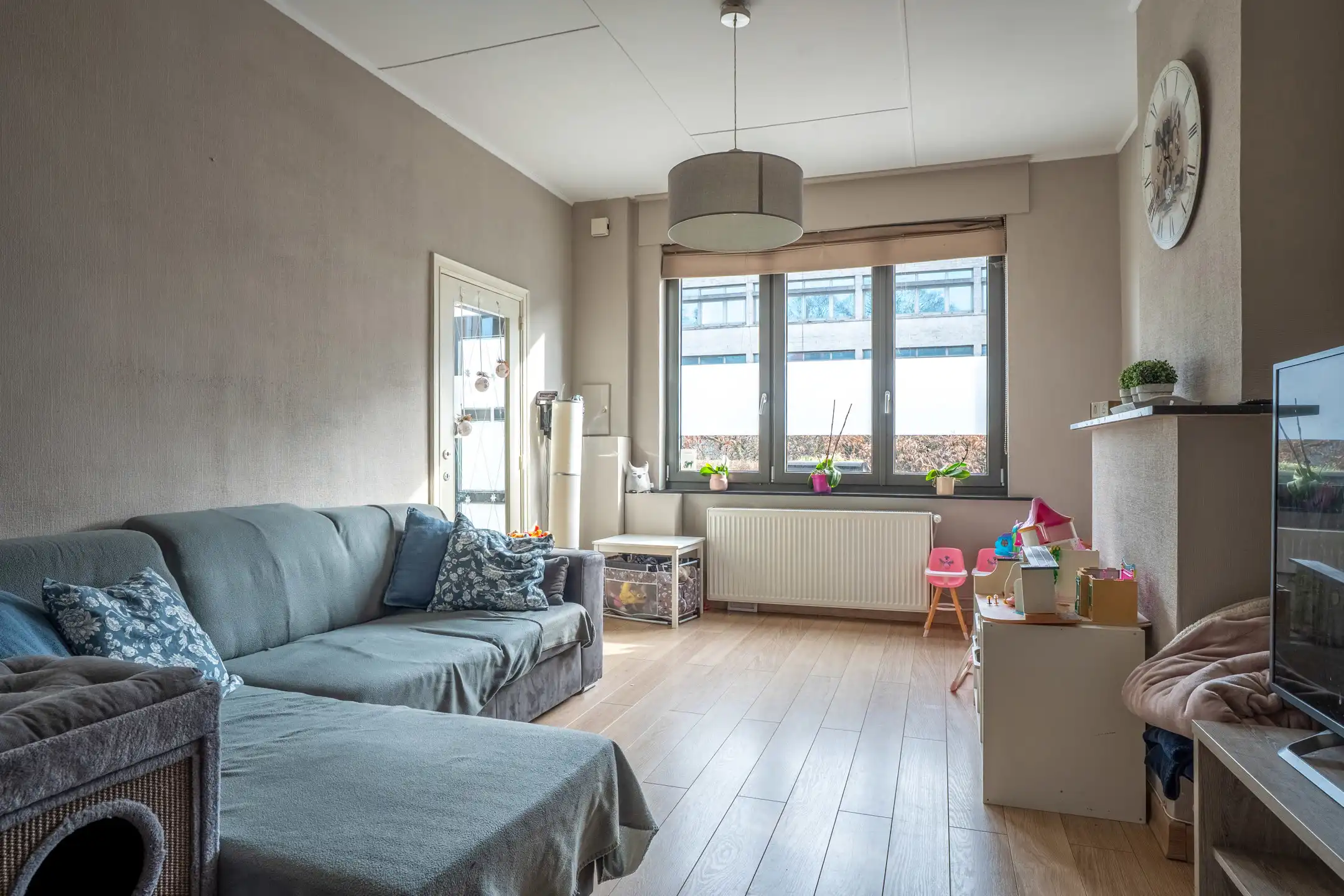 Gerenoveerde woning met 3slpk nabij centrum Turnhout foto 5