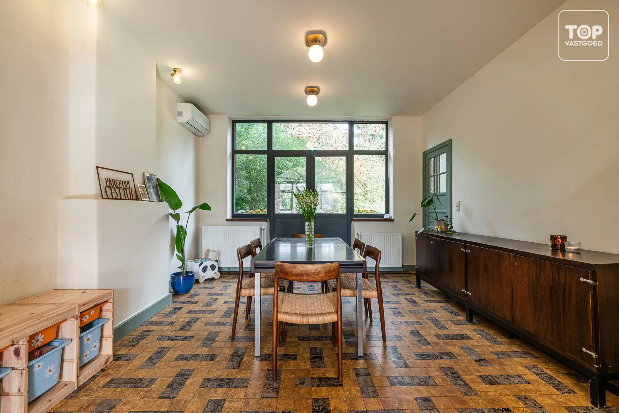 Uniek gerenoveerde woning waar authenticiteit en natuur samenkomen foto 5