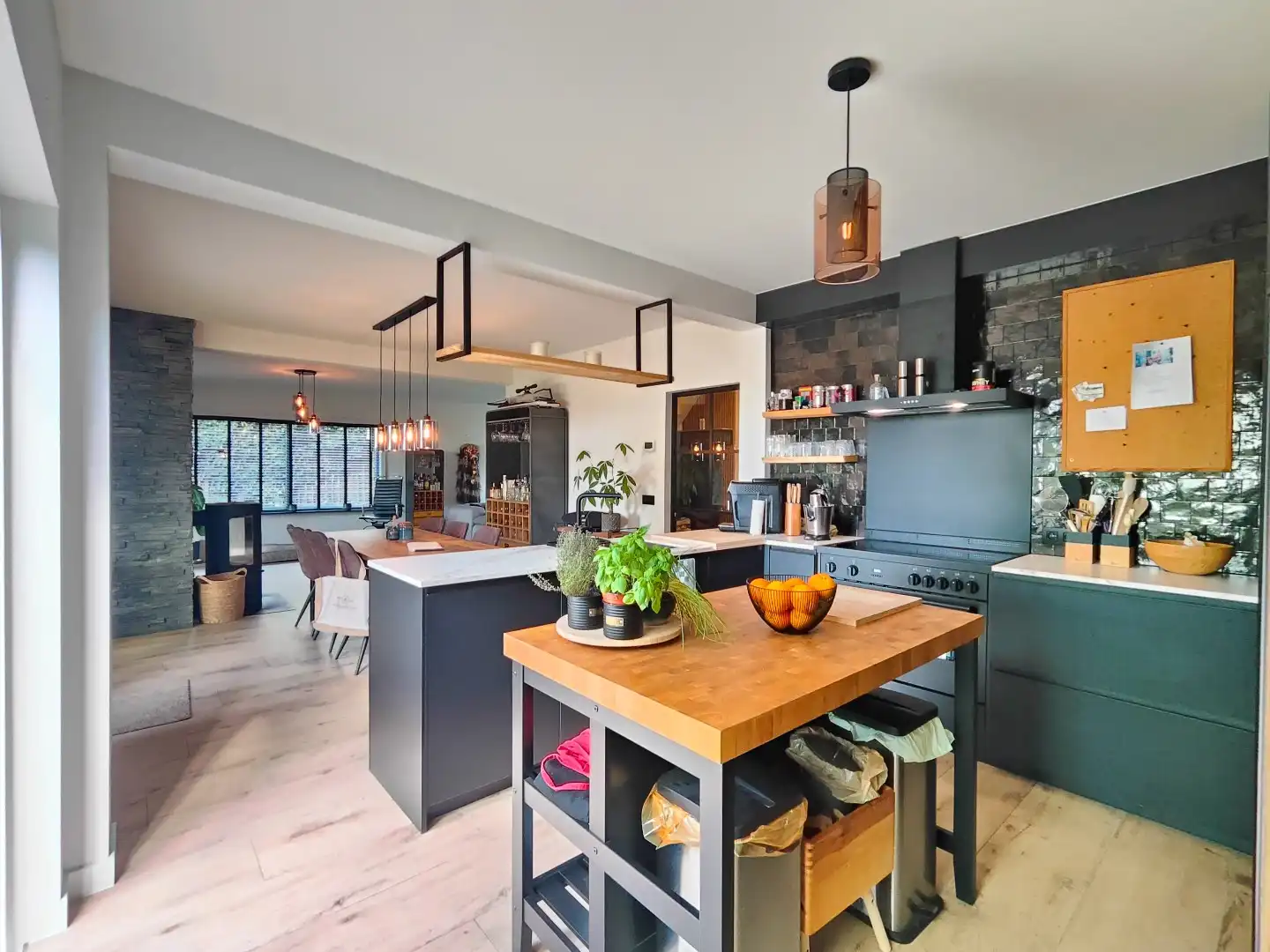 Ruimte, luxe en prachtig zicht foto 15