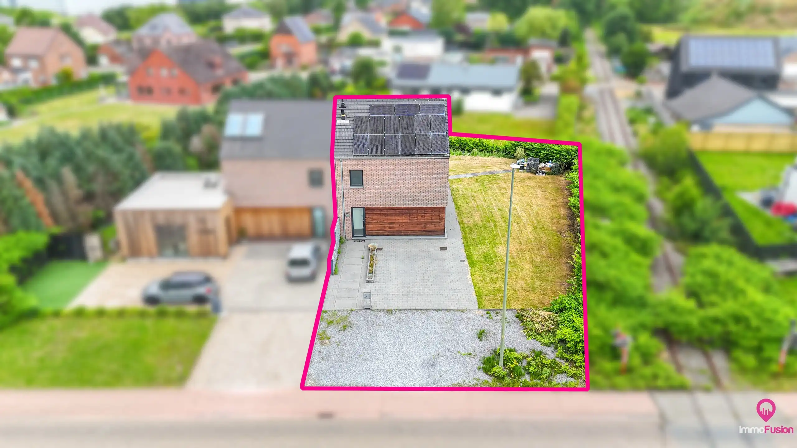 Recente halfopen woning met 3slpks, veranda en ruime tuin! foto 33