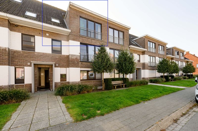 Duplex appartement te Oostrozebeke. foto {{pictureIndex}}