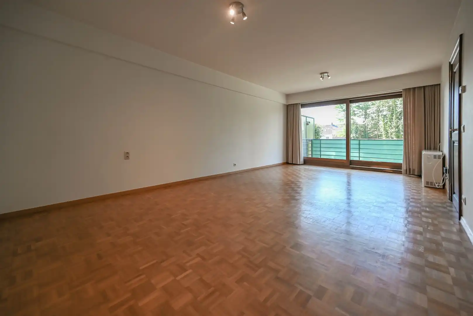 Tweeslaapkamerappartement in centrum Izegem foto 5