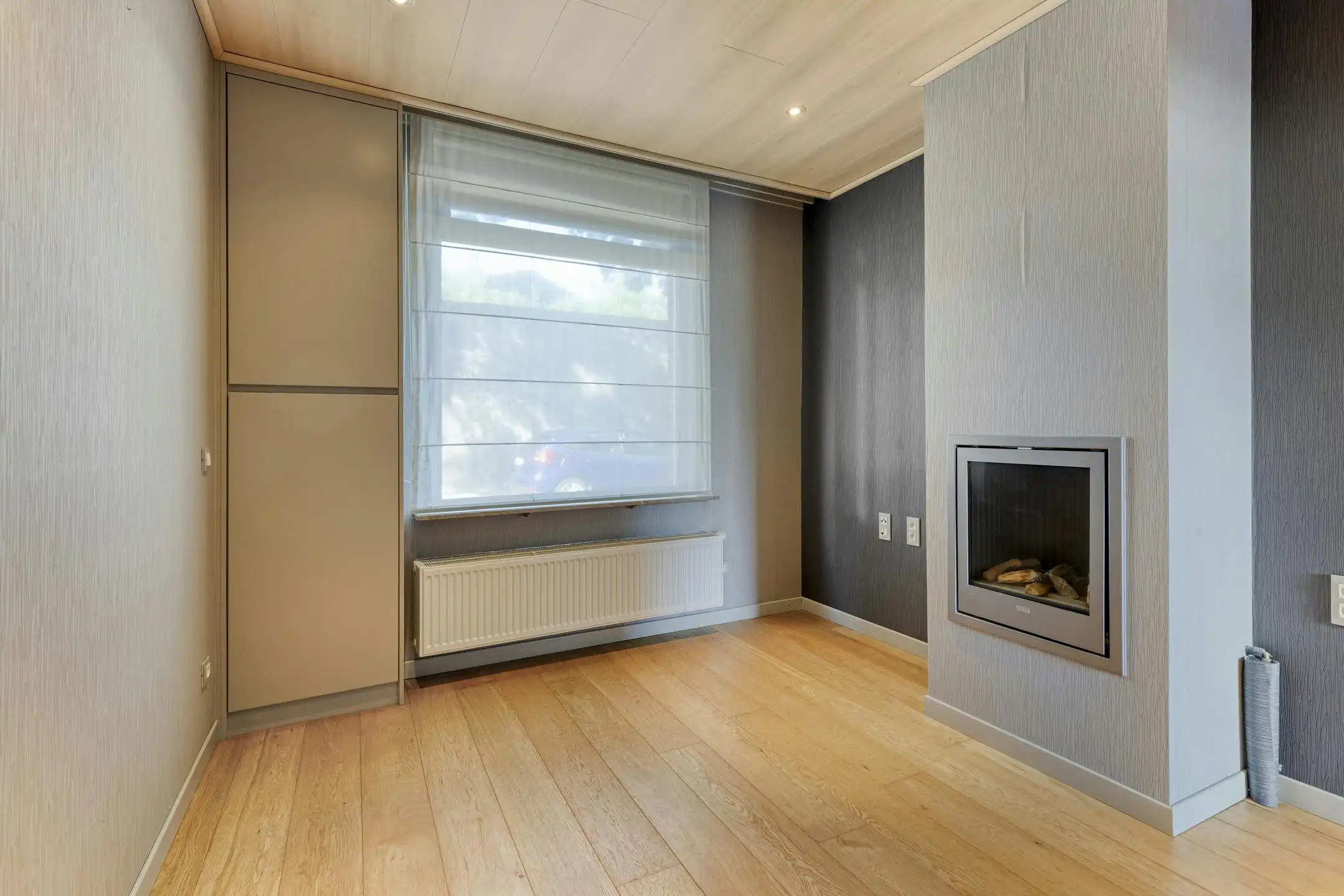 Charmante woning met 3 slaapkamers en koer in centrum Brugge foto 3