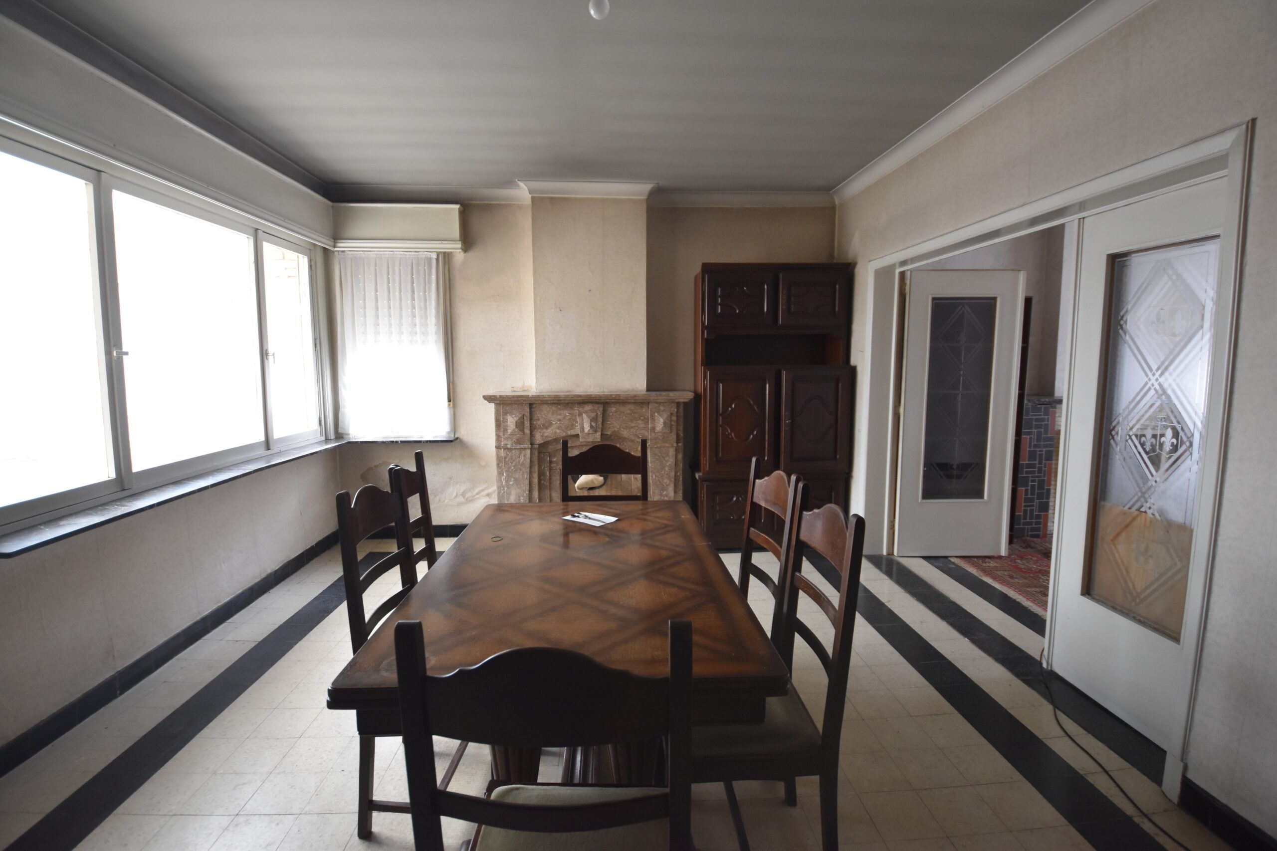 Ben je op zoek naar een gezellige renovatiewoning met uitzonderlijk veel potentieel? foto 13