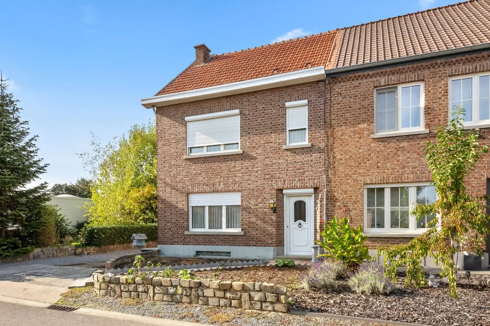 Landelijk gelegen te renoveren HOB op 8a 08ca foto 6